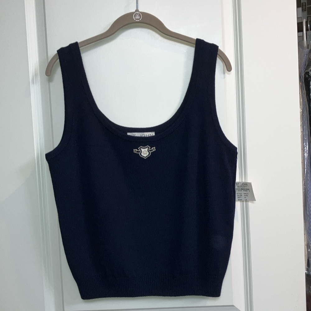 NWT  L St John Tank Top Navy  Logo